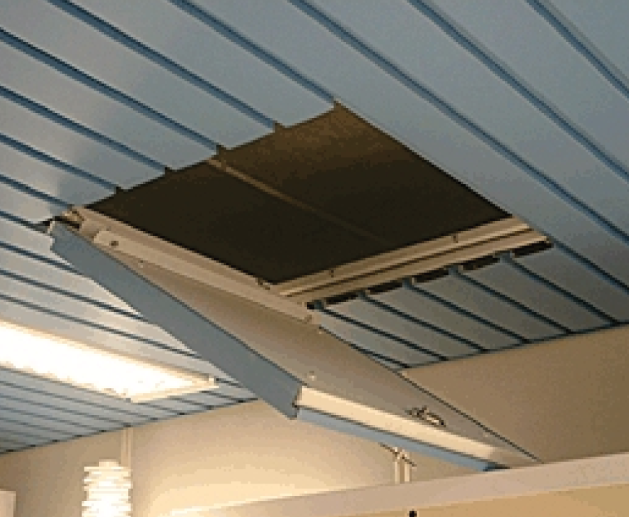 Water tight hatches for marine industry